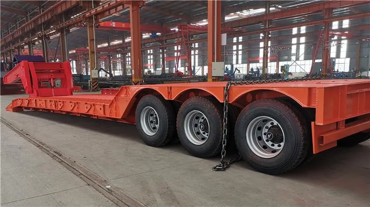 3 Axle 60 Ton Detachable Gooseneck Trailer 3 Axle 60 Ton Detachable Gooseneck Trailer